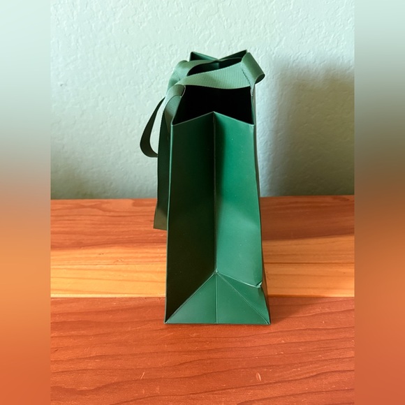 Spinelli Kilcollin Green Paper Shopping Bag 9x7x3.5” Logo - Picture 2 of 7